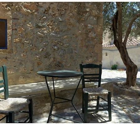 Nefeli Castle Stone House Inside The Fortress Monemvasia Exterior photo