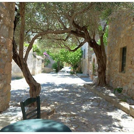 Nefeli Castle Stone House Inside The Fortress Monemvasia Exterior photo